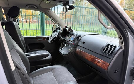 Volkswagen Multivan T5, 2011 год, 2 190 000 рублей, 15 фотография