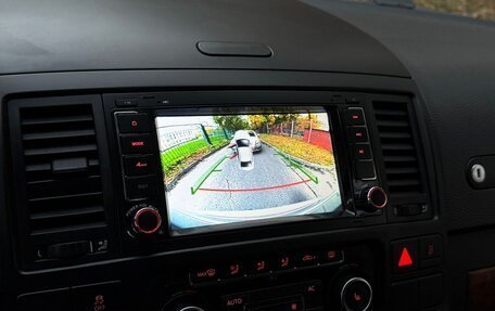 Volkswagen Multivan T5, 2011 год, 2 190 000 рублей, 24 фотография