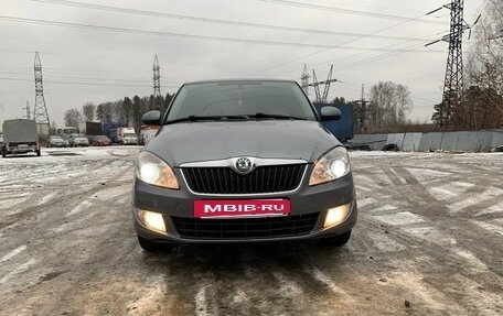 Skoda Fabia II, 2012 год, 800 000 рублей, 4 фотография