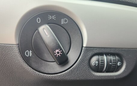 Volkswagen Jetta VI, 2011 год, 820 000 рублей, 8 фотография