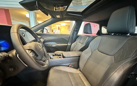 Lexus RX IV рестайлинг, 2025 год, 7 980 000 рублей, 10 фотография