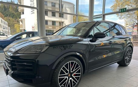 Porsche Cayenne III, 2025 год, 18 290 000 рублей, 5 фотография