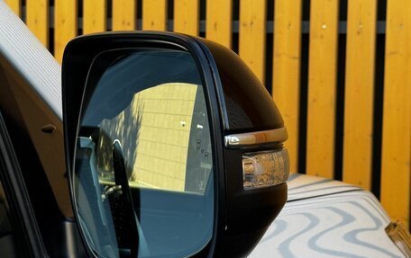 Toyota Land Cruiser 200, 2020 год, 9 500 000 рублей, 5 фотография