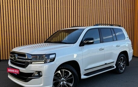 Toyota Land Cruiser 200, 2020 год, 9 500 000 рублей, 2 фотография