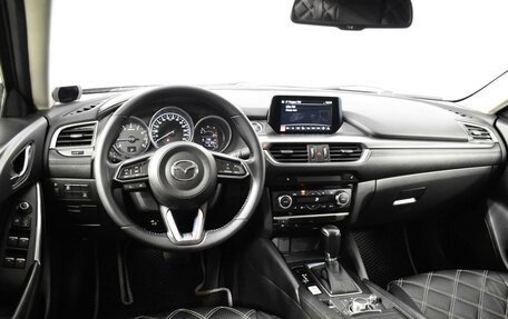 Mazda 6, 2017 год, 1 776 900 рублей, 6 фотография