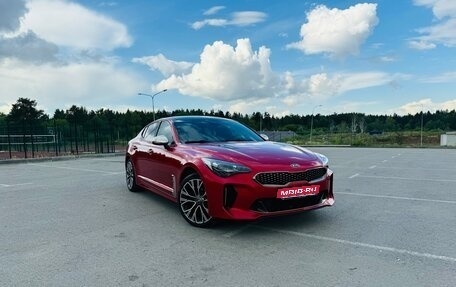 KIA Stinger I, 2018 год, 2 700 000 рублей, 1 фотография