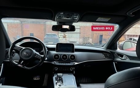 KIA Stinger I, 2018 год, 2 700 000 рублей, 5 фотография