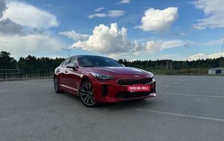 KIA Stinger I, 2018 год, 2 700 000 рублей, 2 фотография
