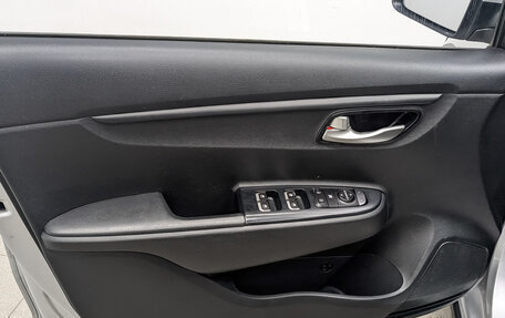 KIA Rio IV, 2021 год, 930 000 рублей, 18 фотография