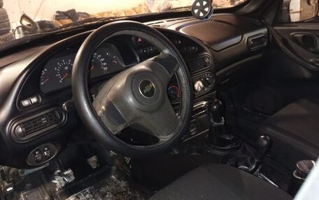 Chevrolet Niva I рестайлинг, 2011 год, 550 000 рублей, 4 фотография