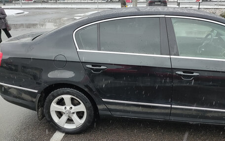 Volkswagen Passat B6, 2010 год, 960 000 рублей, 2 фотография