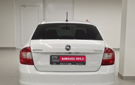 Skoda Rapid I, 2016 год, 985 000 рублей, 7 фотография