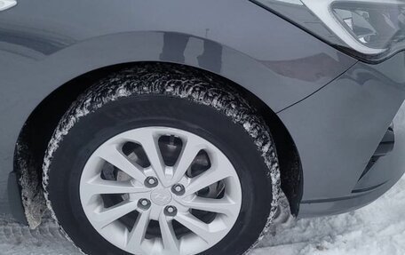 Hyundai Solaris II рестайлинг, 2021 год, 1 500 000 рублей, 9 фотография