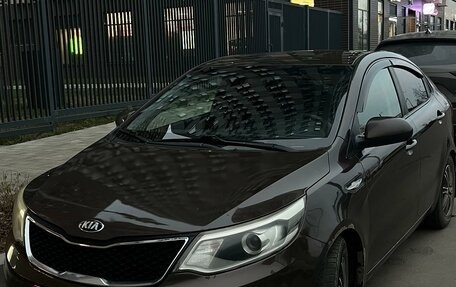 KIA Rio III рестайлинг, 2016 год, 590 000 рублей, 2 фотография