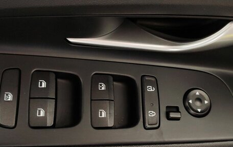 Hyundai Elantra, 2021 год, 1 950 000 рублей, 15 фотография