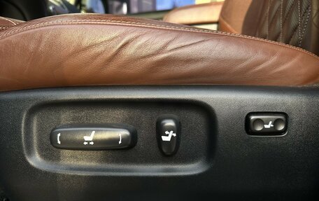 Toyota Land Cruiser 200, 2015 год, 4 900 000 рублей, 9 фотография