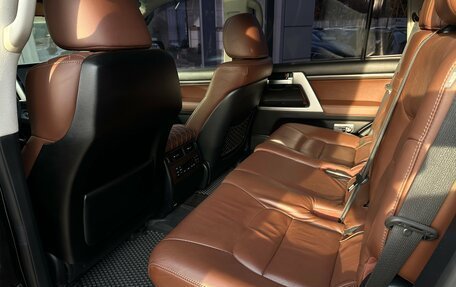 Toyota Land Cruiser 200, 2015 год, 4 900 000 рублей, 14 фотография