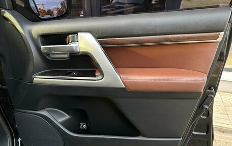 Toyota Land Cruiser 200, 2015 год, 4 900 000 рублей, 19 фотография