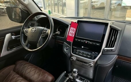 Toyota Land Cruiser 200, 2015 год, 4 900 000 рублей, 22 фотография