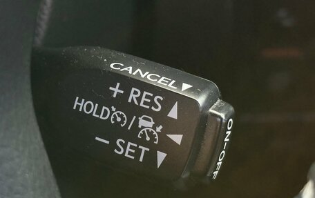 Toyota Land Cruiser 200, 2015 год, 4 900 000 рублей, 40 фотография