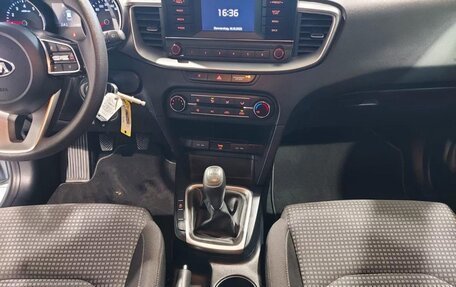 KIA cee'd III, 2021 год, 1 709 001 рублей, 5 фотография