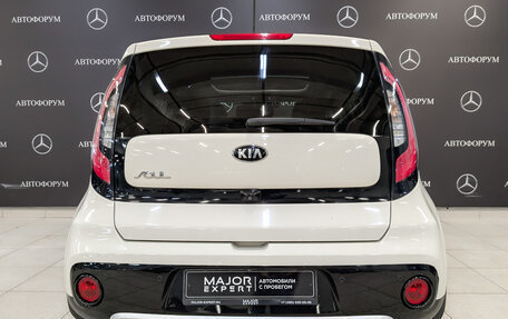 KIA Soul II рестайлинг, 2017 год, 1 700 000 рублей, 6 фотография