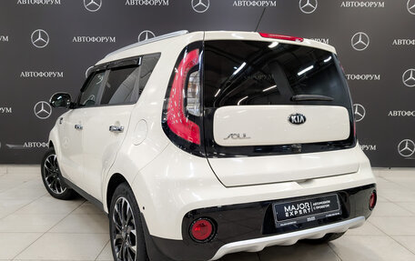 KIA Soul II рестайлинг, 2017 год, 1 700 000 рублей, 7 фотография