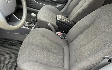 Hyundai Accent II, 2004 год, 295 000 рублей, 14 фотография