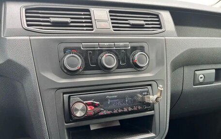 Volkswagen Caddy IV, 2015 год, 1 400 000 рублей, 10 фотография