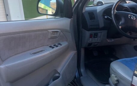 Toyota Hilux VII, 2010 год, 2 800 000 рублей, 8 фотография