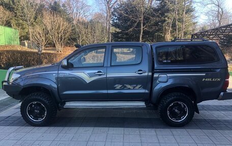 Toyota Hilux VII, 2010 год, 2 800 000 рублей, 2 фотография