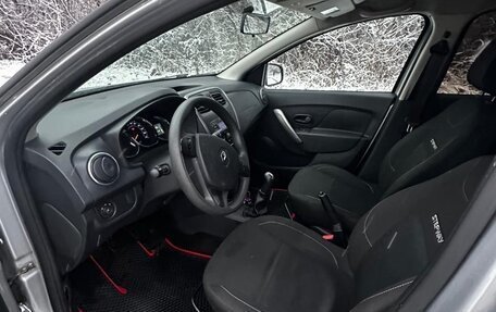 Renault Sandero II рестайлинг, 2018 год, 820 000 рублей, 13 фотография