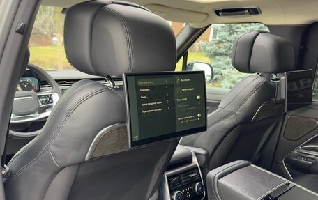 Land Rover Range Rover IV рестайлинг, 2022 год, 20 000 000 рублей, 18 фотография