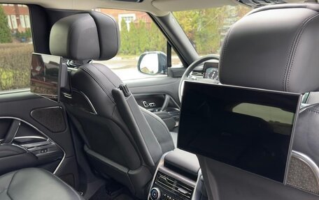 Land Rover Range Rover IV рестайлинг, 2022 год, 20 000 000 рублей, 26 фотография