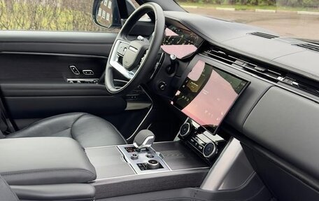 Land Rover Range Rover IV рестайлинг, 2022 год, 20 000 000 рублей, 28 фотография