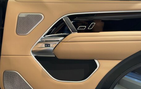 Land Rover Range Rover IV рестайлинг, 2025 год, 28 500 000 рублей, 31 фотография