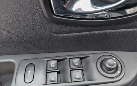 Renault Kaptur I рестайлинг, 2017 год, 1 298 000 рублей, 15 фотография