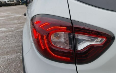 Renault Kaptur I рестайлинг, 2017 год, 1 298 000 рублей, 8 фотография