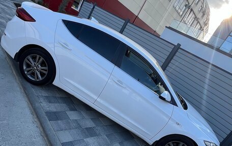 Hyundai Elantra VI рестайлинг, 2017 год, 1 320 000 рублей, 9 фотография