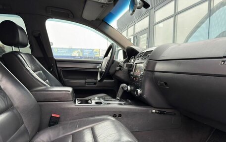 Volkswagen Touareg III, 2005 год, 865 000 рублей, 7 фотография