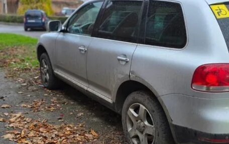 Volkswagen Touareg III, 2003 год, 550 000 рублей, 3 фотография