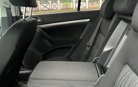 Skoda Octavia, 2010 год, 730 000 рублей, 11 фотография