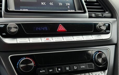 Hyundai Sonata VII, 2019 год, 2 000 000 рублей, 22 фотография