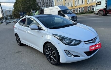 Hyundai Elantra V, 2015 год, 970 000 рублей, 2 фотография