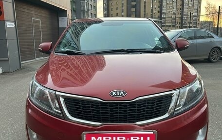 KIA Rio III рестайлинг, 2012 год, 650 000 рублей, 2 фотография