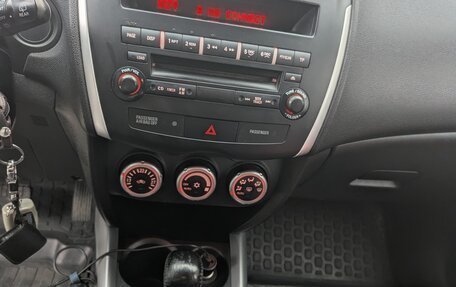 Mitsubishi ASX I рестайлинг, 2011 год, 1 200 000 рублей, 10 фотография