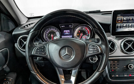 Mercedes-Benz GLA, 2016 год, 2 300 000 рублей, 21 фотография