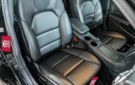 Mercedes-Benz GLA, 2016 год, 2 300 000 рублей, 23 фотография