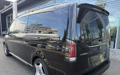 Mercedes-Benz V-Класс, 2025 год, 16 990 000 рублей, 7 фотография
