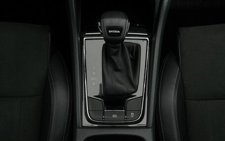 Skoda Karoq I, 2020 год, 1 650 000 рублей, 22 фотография